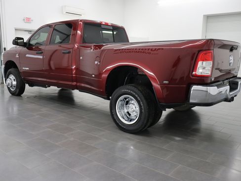 Used 2022 RAM 3500 Tradesman AWD/4WD image 7