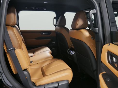 New 2026 Nissan Armada SL AWD/4WD image 18