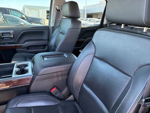 Used 2018 GMC Sierra 1500 SLT AWD/4WD image 19