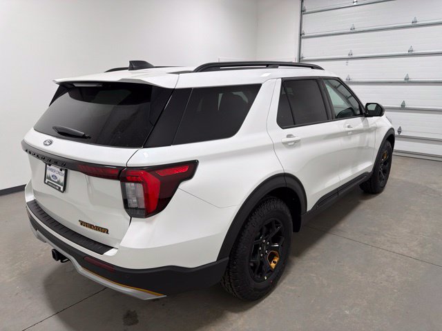 New 2027 Ford Explorer Tremor w/ Tremor Convenience Package AWD/4WD image 4
