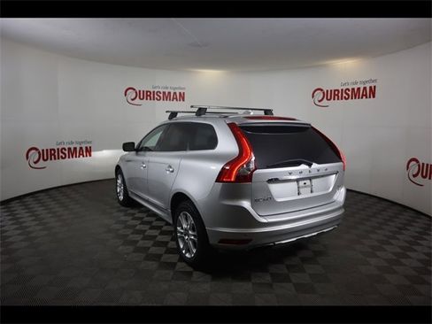 Used 2015 Volvo XC60 T5 Platinum image 5