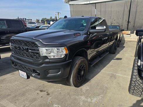 Used 2022 RAM 3500 Tradesman w/ Safety Group image 8