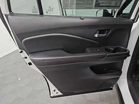 Used 2021 Honda Pilot Black Edition image 37