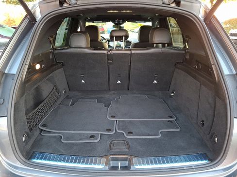 Used 2022 Mercedes-Benz GLE 350 4MATIC image 30