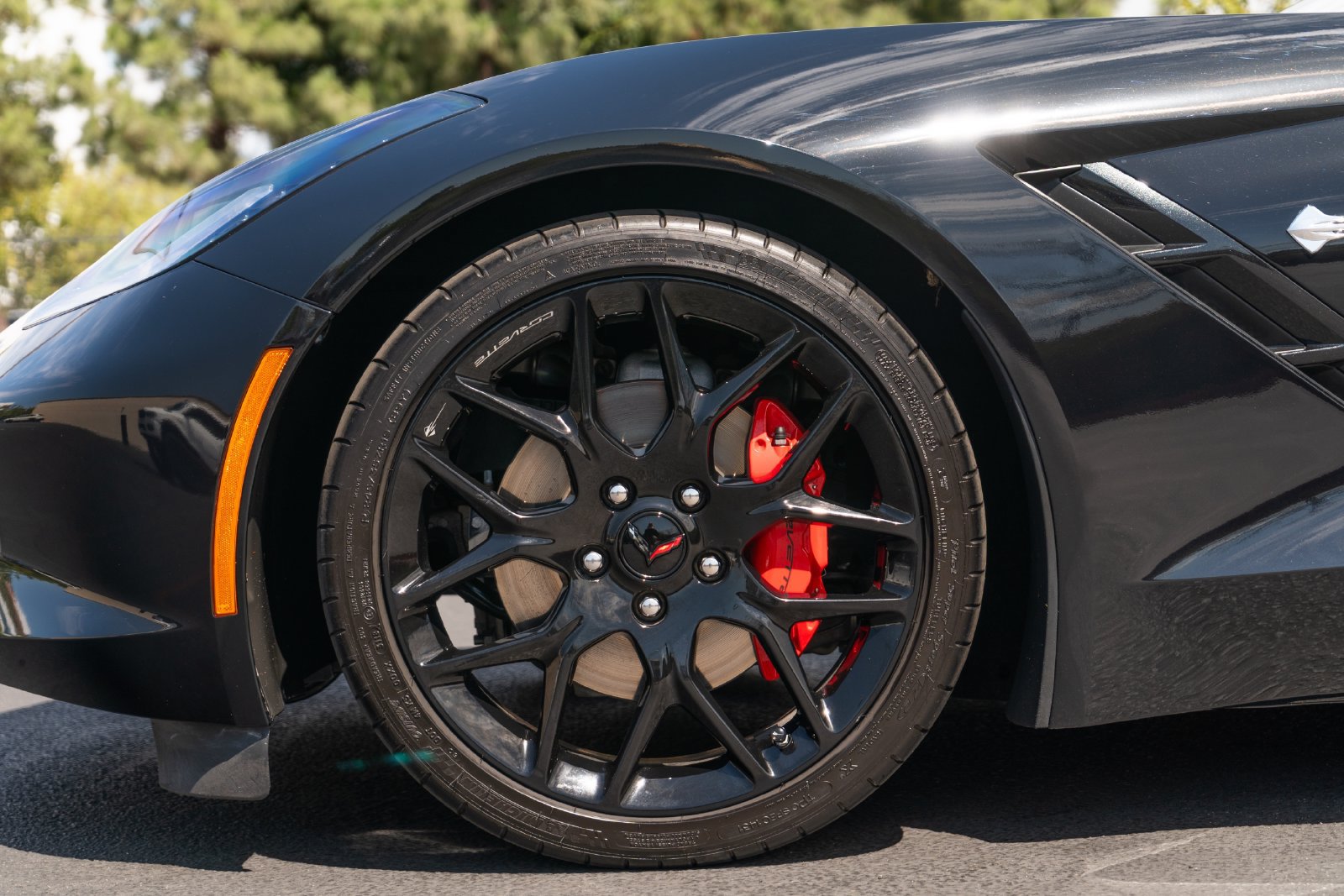 Used 2019 Chevrolet Corvette Stingray Convertible w/ 1LT RWD image 6