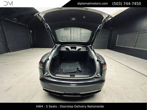 Used 2025 Tesla Model S AWD/4WD image 39