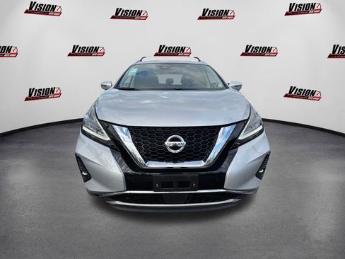 Used 2019 Nissan Murano Platinum image 2