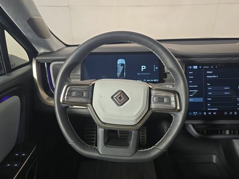 Used 2023 Rivian R1S Launch Edition image 28