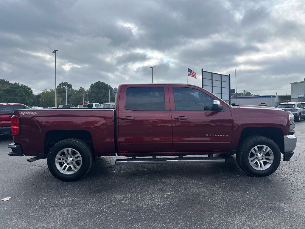 Used 2017 Chevrolet Silverado 1500 LT w/ All Star Edition AWD/4WD image 2