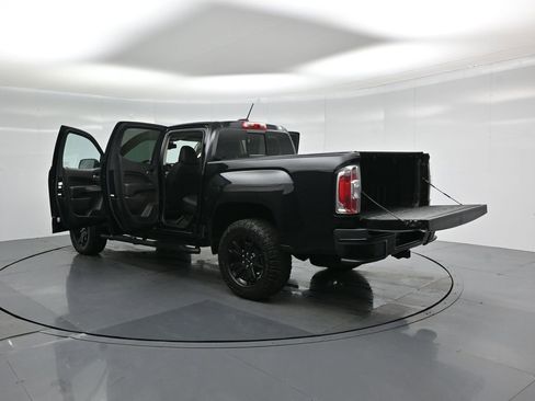 Used 2022 GMC Canyon AT4 image 30