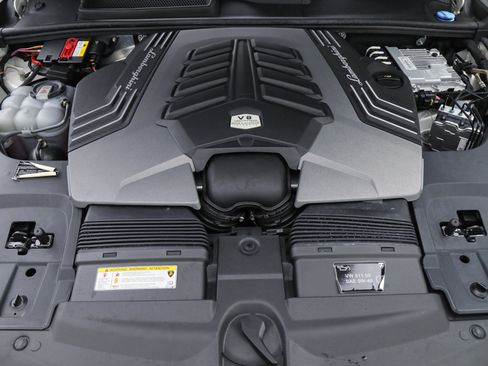 Used 2023 Lamborghini Urus Performante image 43