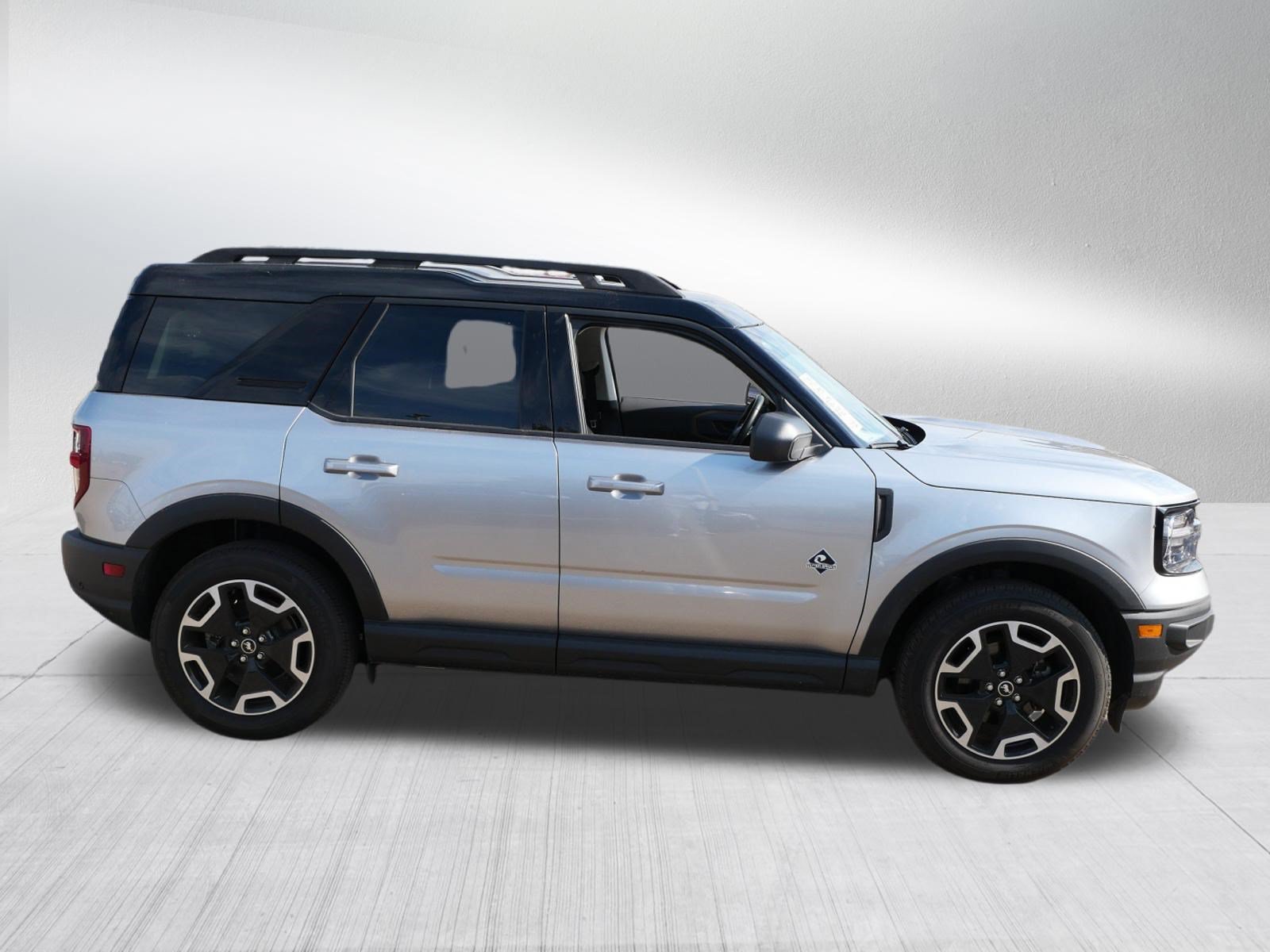 Certified 2023 Ford Bronco Sport Outer Banks w/ Tech Package AWD/4WD image 8