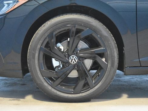 New 2026 Volkswagen Jetta SE image 20