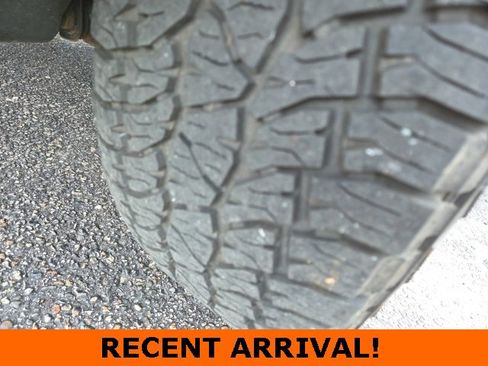 Used 2021 Toyota Tacoma TRD Off-Road image 62