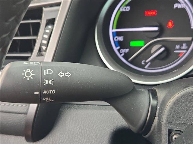 Used 2024 Toyota Camry XLE FWD image 15