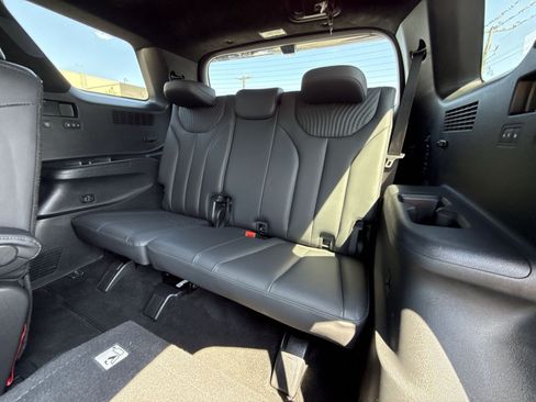 Certified 2024 Hyundai Palisade Calligraphy AWD/4WD image 26