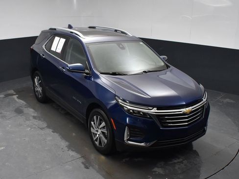 Used 2023 Chevrolet Equinox Premier AWD/4WD image 39
