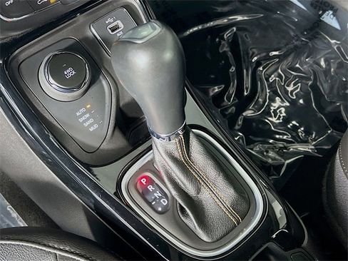 Used 2020 Jeep Compass Limited w/ Safety & Security Group image 23