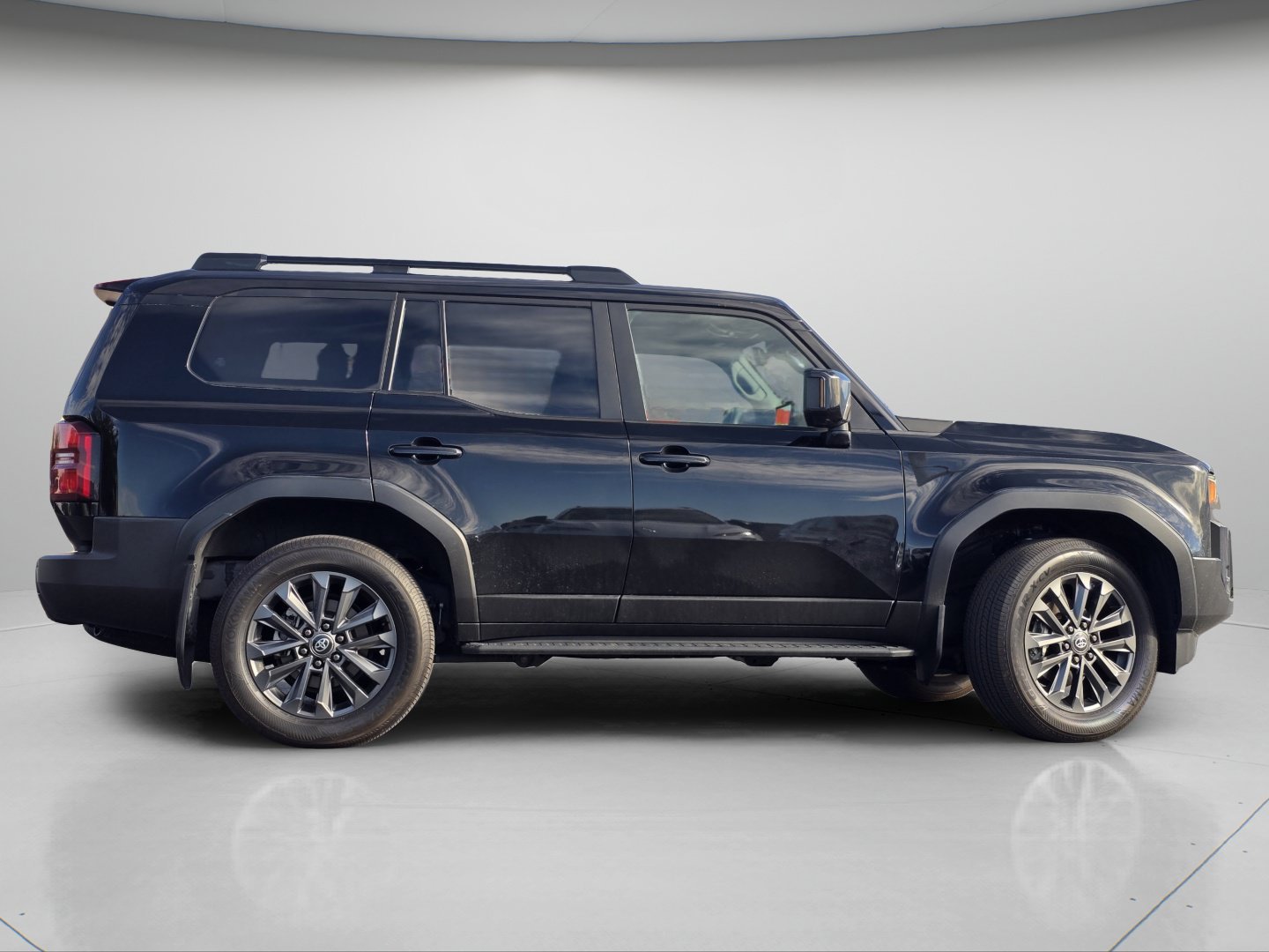 Used 2025 Toyota Land Cruiser AWD/4WD image 28