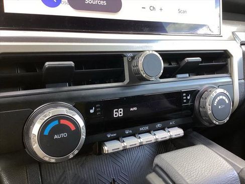 Certified 2025 Toyota Tacoma TRD Sport AWD/4WD image 16