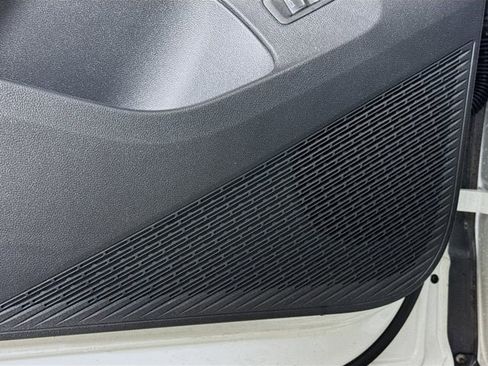 Used 2024 Volkswagen Atlas Peak Edition SEL image 19