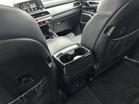 Used 2021 Kia Telluride S AWD/4WD image 24