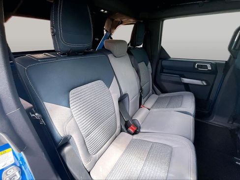 Used 2022 Ford Bronco Outer Banks AWD/4WD image 19