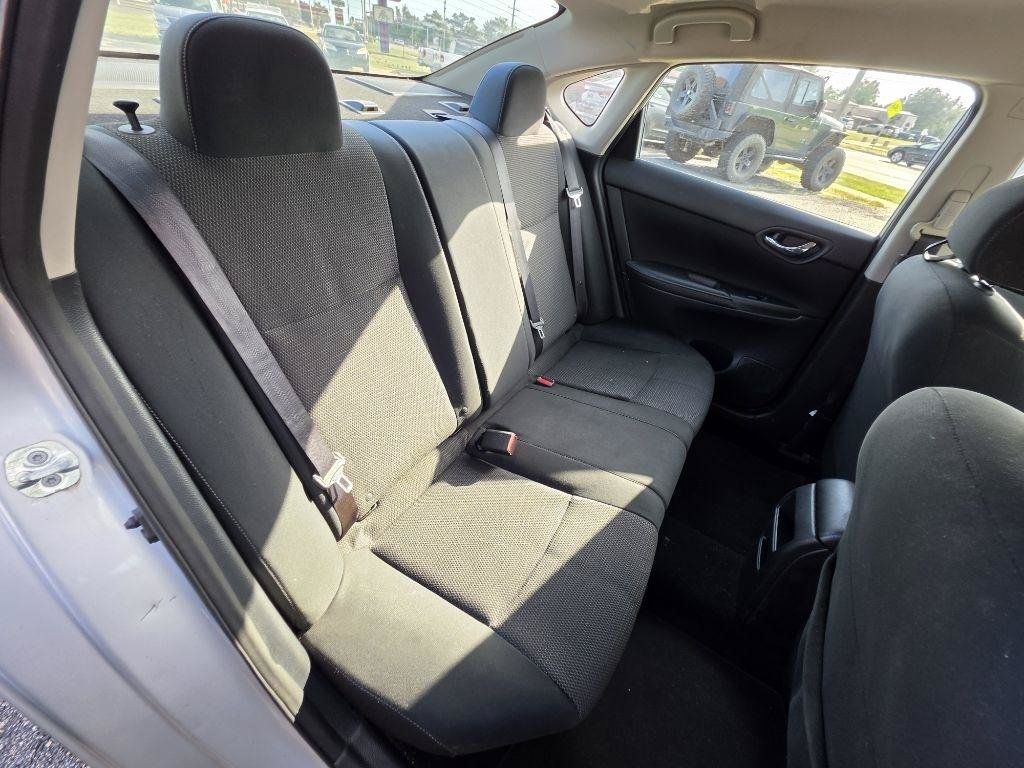 Used 2019 Nissan Sentra S FWD image 18
