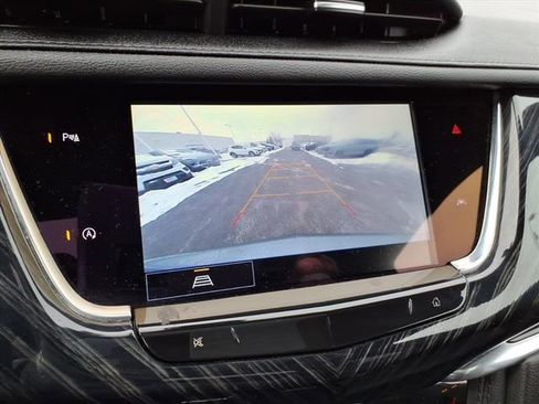 Used 2024 Cadillac XT6 Premium Luxury image 31