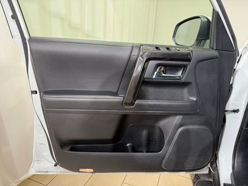 Certified 2024 Toyota 4Runner TRD Off-Road Premium image 15