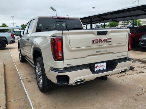 New 2026 GMC Sierra 1500 Denali AWD/4WD image 5
