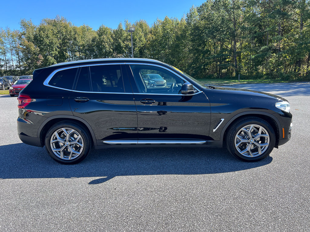Used 2021 BMW X3 xDrive30e w/ Convenience Package AWD/4WD image 13