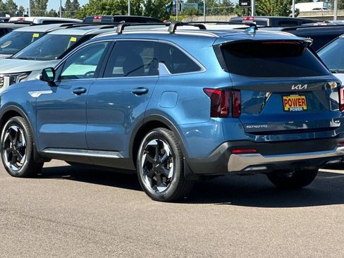 Certified 2025 Kia Sorento EX AWD/4WD image 6