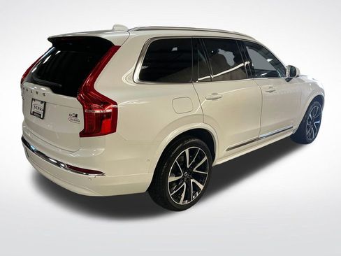 Used 2023 Volvo XC90 B5 Plus w/ Protection Package AWD/4WD image 6