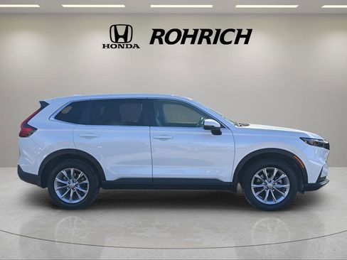 Used 2023 Honda CR-V EX image 5