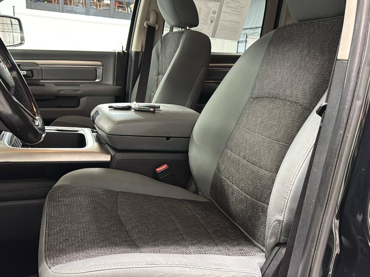 Used 2017 RAM 1500 Big Horn AWD/4WD image 15