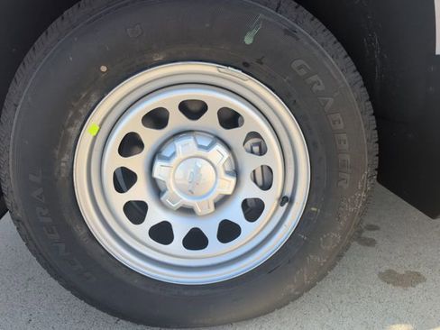 New 2026 Chevrolet Silverado 1500 W/T image 34