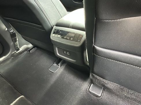 Certified 2023 Nissan Pathfinder SL image 25