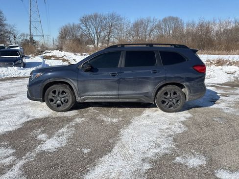 Used 2025 Subaru Ascent Bronze Edition w/ Popular Package #2 image 18