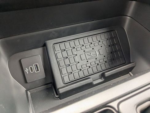 New 2025 Ford F150 XLT w/ Equipment Group 303A High image 25