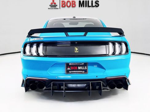 Used 2019 Ford Mustang GT Premium w/ GT Performance Package RWD image 6