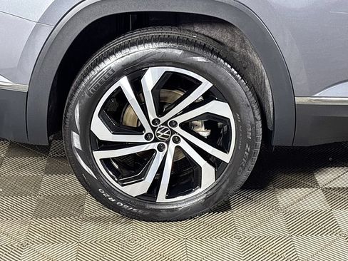Certified 2023 Volkswagen Atlas SEL AWD/4WD image 26