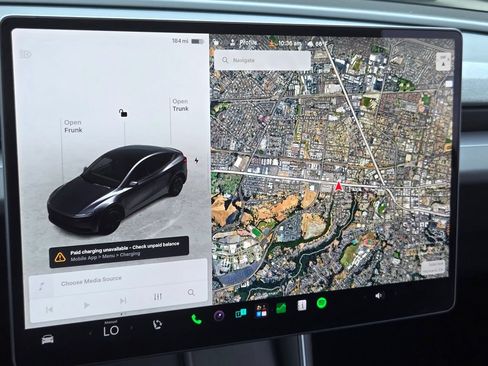 Used 2026 Tesla Model Y AWD image 18