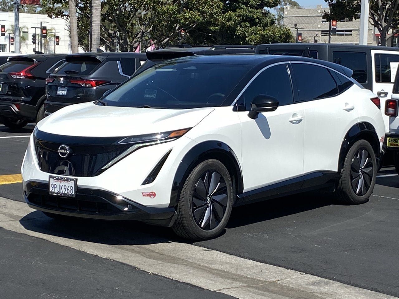 Certified 2024 Nissan Ariya FWD image 2
