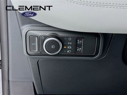 New 2026 Ford Explorer Platinum AWD/4WD image 13