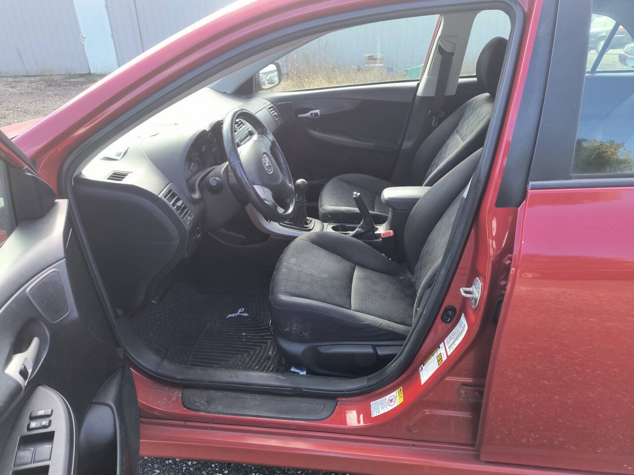 Used 2009 Toyota Corolla S w/ Sport Pkg FWD image 19