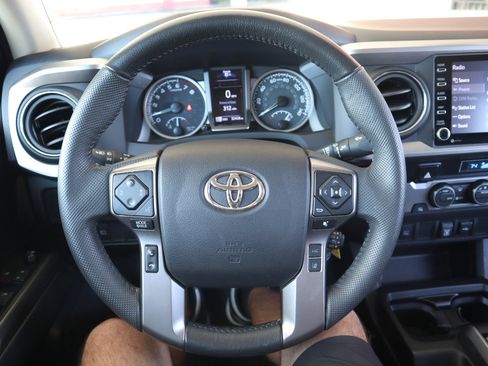 Used 2022 Toyota Tacoma SR5 image 44