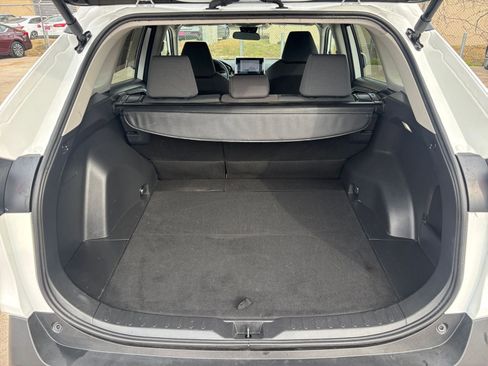 Used 2025 Toyota RAV4 XLE image 33