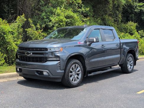 Used 2020 Chevrolet Silverado 1500 RST AWD/4WD image 10