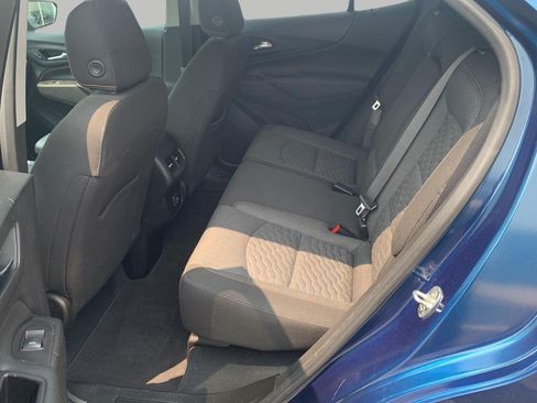 Used 2021 Chevrolet Equinox LT AWD/4WD image 17